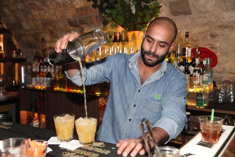 Fertil Pub on Saturday Night